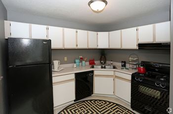 Updated gas ranges and stainless steel appliances